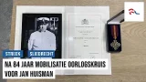 Jan Huisman na 84 jaar onderscheiden: 'Zijn we dankbaar voor' Jan Huisman na 84 jaar onderscheiden: 'Zijn we dankbaar voor'