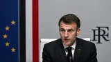 Emmanuel Macron impute la responsabilité à l'Iran et condamne les frappes israélo-américaines Emmanuel Macron impute la responsabilité à l'Iran et condamne les frappes israélo-américaines
