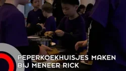 Peperkoekhuisjes maken tijdens de Kindervakantieweken van Meneer Rick