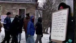 How to maintain your mental health during ICE crackdown, protests