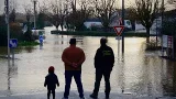 Inondations aggravées dans l’ouest de la France après 35 jours de pluie Inondations aggravées dans l’ouest de la France après 35 jours de pluie